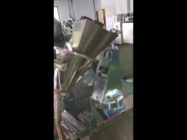 Fullautomatiska småpåsar Chili Powder Fyllning Packing Machine